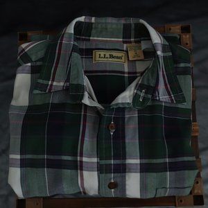 Men’s L.L Bean Green Button Down Flannel Shirt